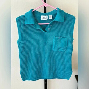 Alicia size medium knitted top